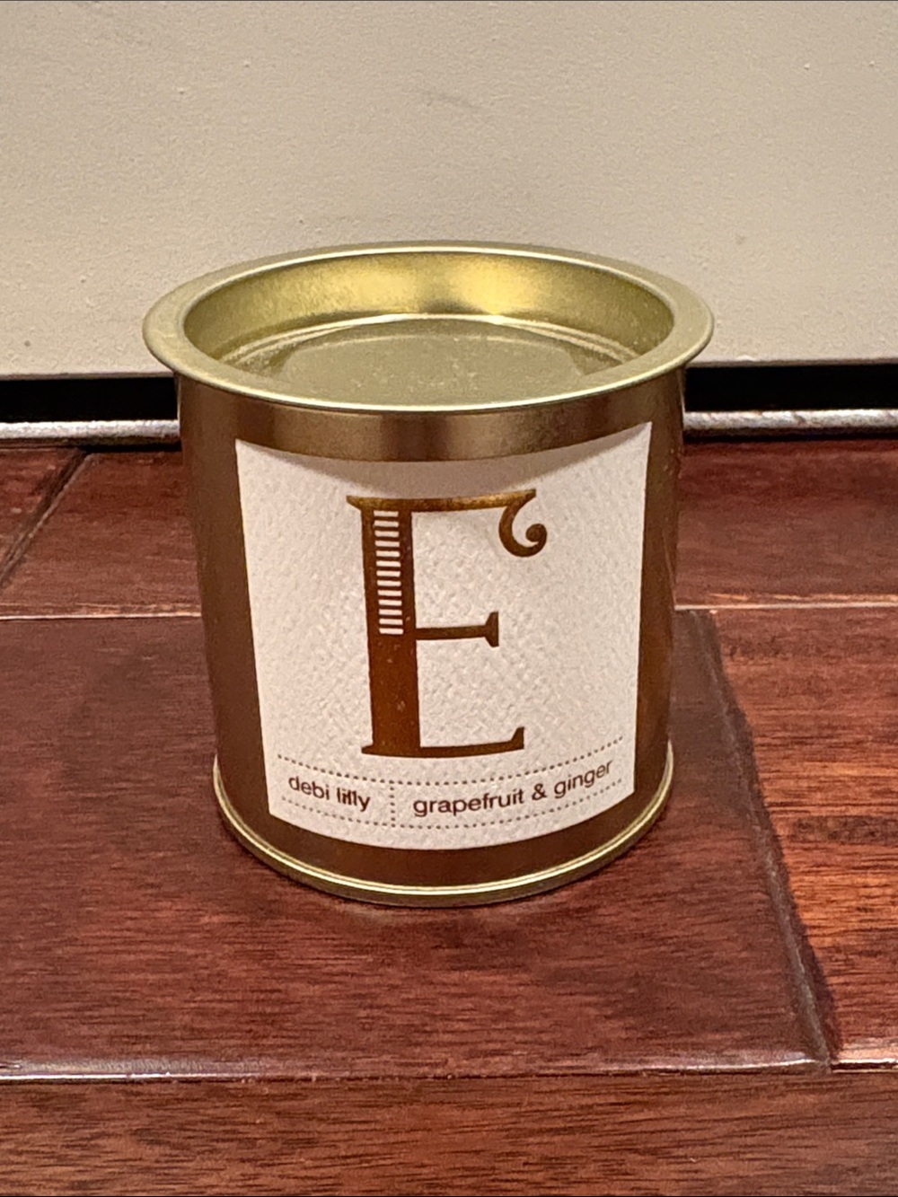 Debi Lily Grapefruit & Ginger Gold Candle